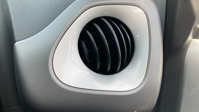 Toyota Aygo 1.0 VVT-i X-Play 5dr x-shift Petrol Hatchback